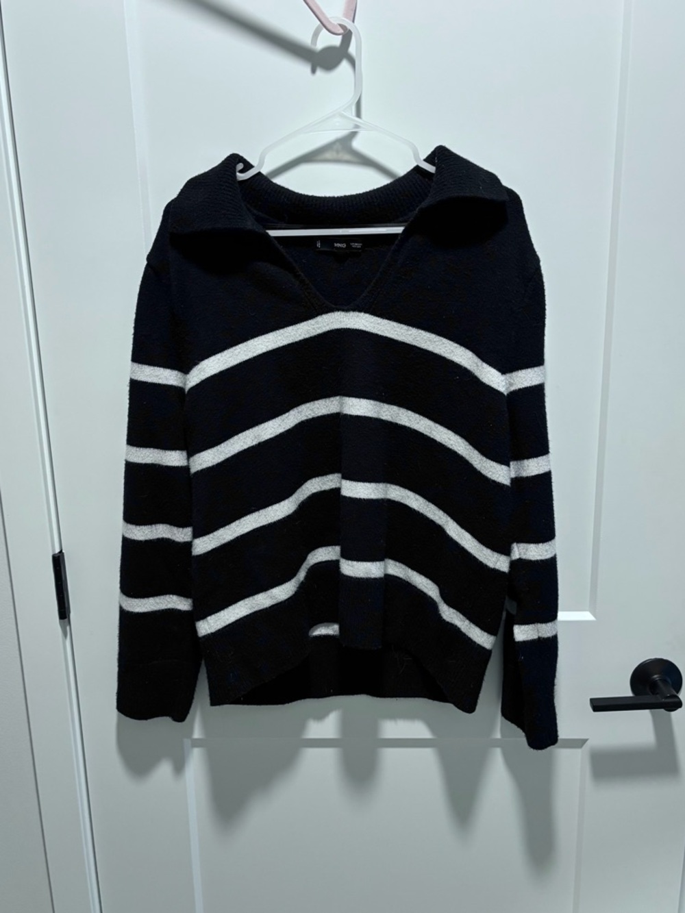 Mango Black V-Neck Collared Sweater w White Stripes - Women’s Size XXL